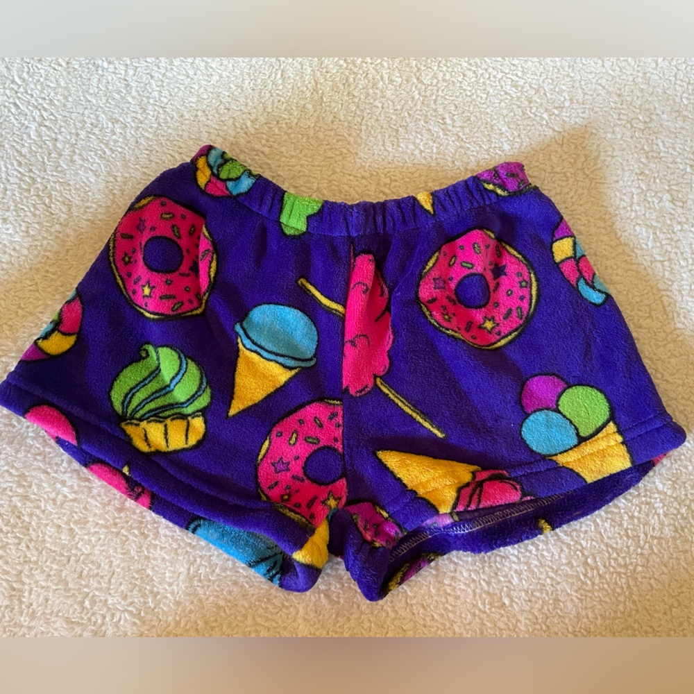 NWT Fuzzies by Confetti Sweets Plush Pajama Shorts Girls Size 10/12 & 14/16